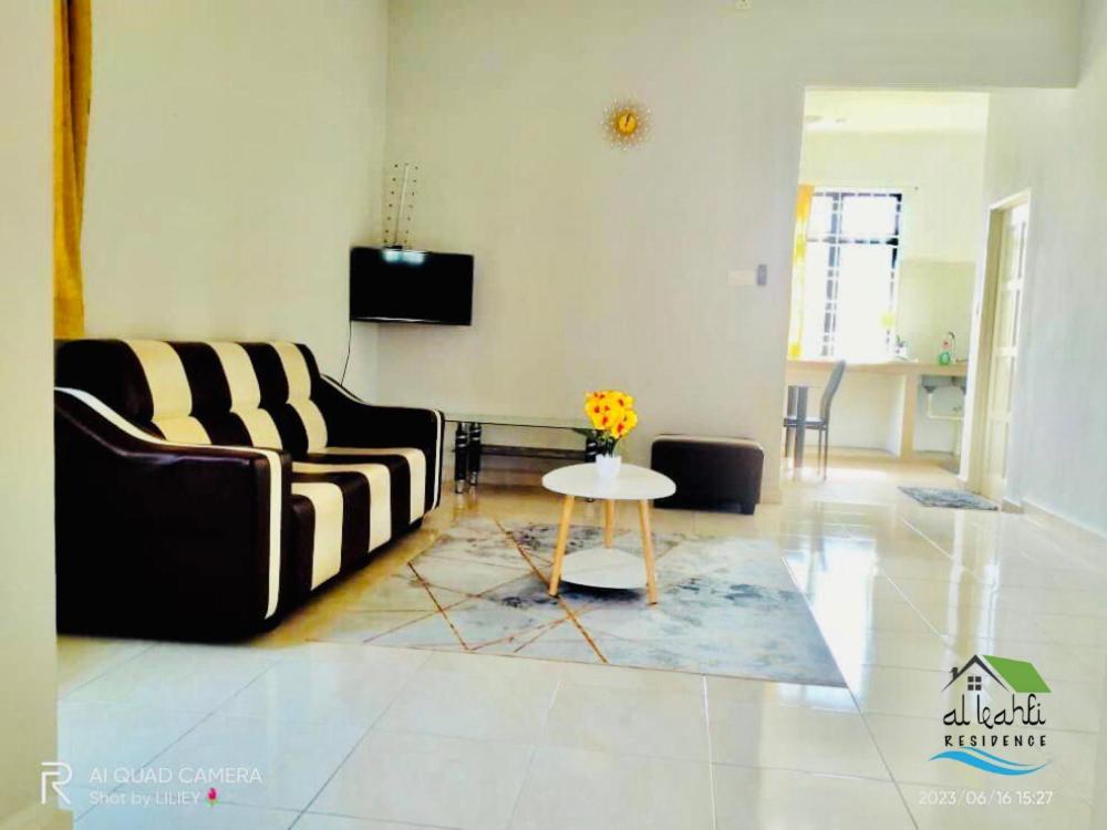 Qalya Homestay 2 @ Kota Bharu Extérieur photo