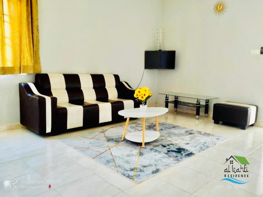 Qalya Homestay 2 @ Kota Bharu Extérieur photo